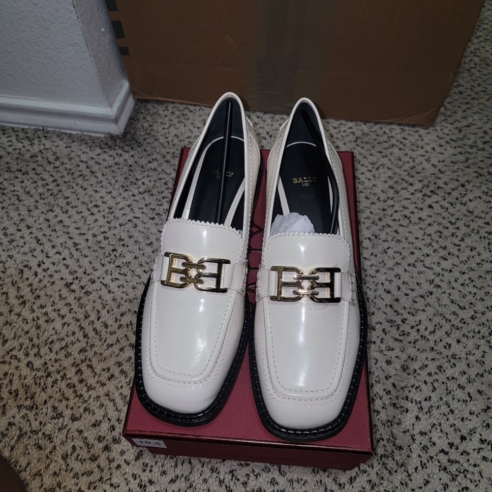 Bally Women's White Loafers with Gold Accent